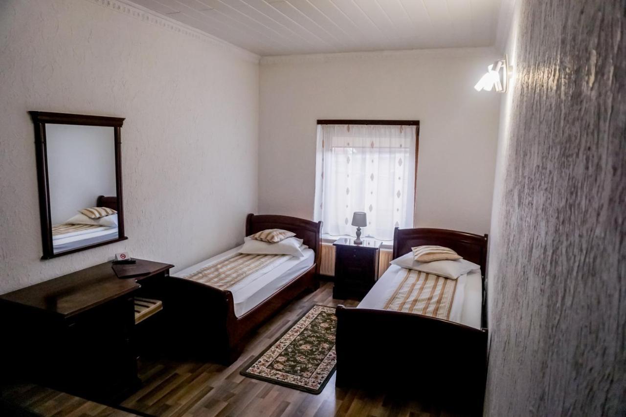 Claudiu Hotel 3*